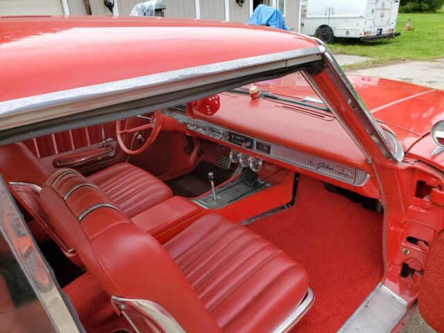 Ford Galaxie 1963 image number 25