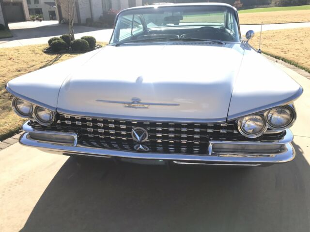 Buick Invicta 1959 image number 30