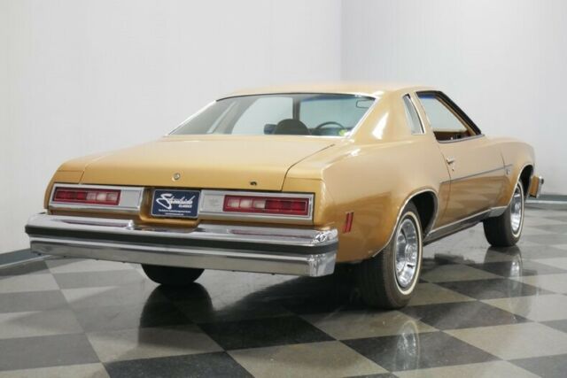 Chevrolet Malibu 1977 image number 12