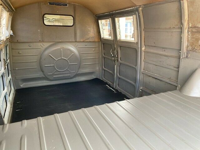 Volkswagen Bus/Vanagon 1964 image number 34