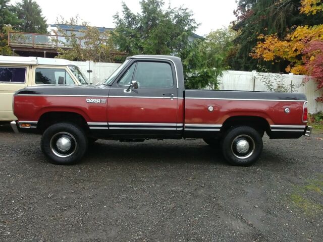 Dodge Power Wagon 1979 image number 28