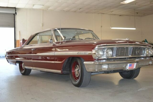 Ford Galaxie 1964 image number 30