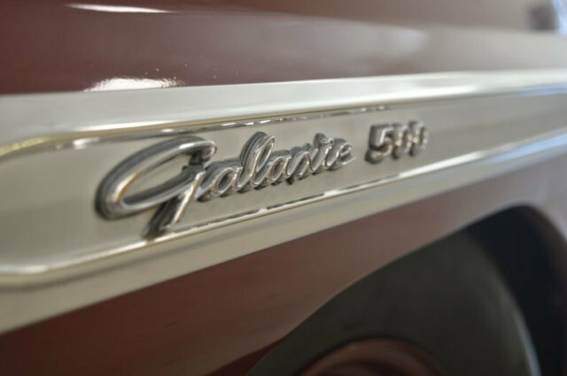 Ford Galaxie 1964 image number 41