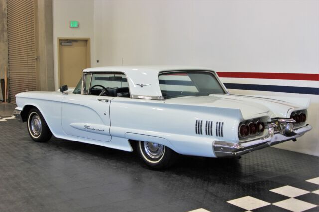 Ford Thunderbird 1960 image number 5