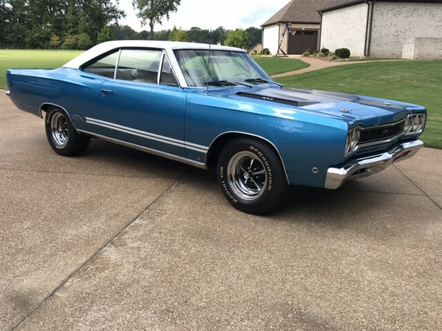 Plymouth GTX Hardtop 1968 image number 29