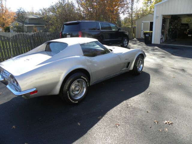 Chevrolet Corvette 1973 image number 19