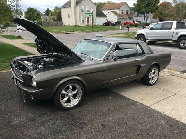 Ford Mustang 1965 image number 7