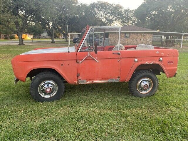 Ford Bronco 1971 image number 0