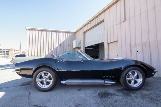 Chevrolet Corvette 1968 image number 2