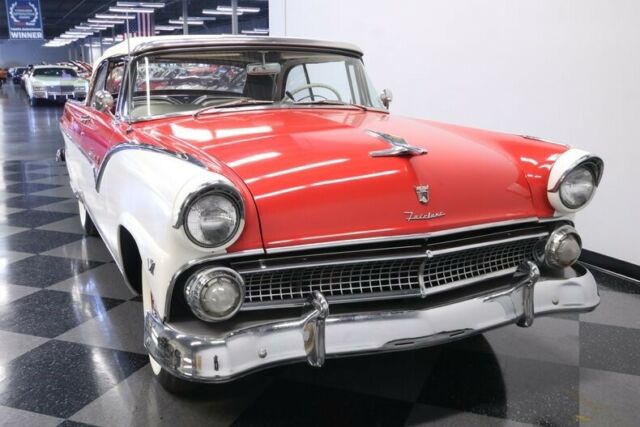 Ford Fairlane 1955 image number 42