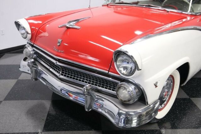 Ford Fairlane 1955 image number 46