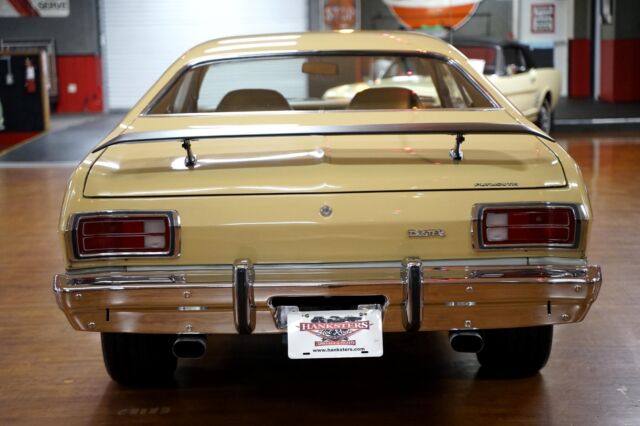 Plymouth Duster 1975 image number 4