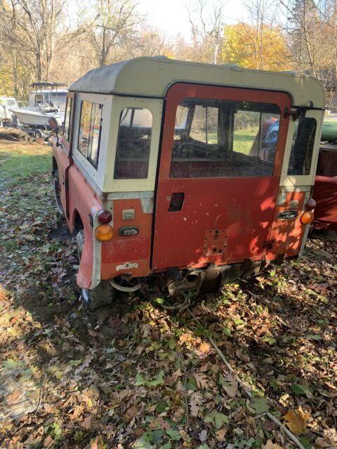 Land Rover Series IIa 1970 image number 16