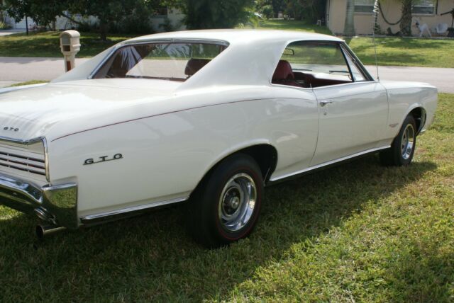 Pontiac GTO 1966 image number 14