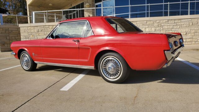 Ford Mustang 1966 image number 1