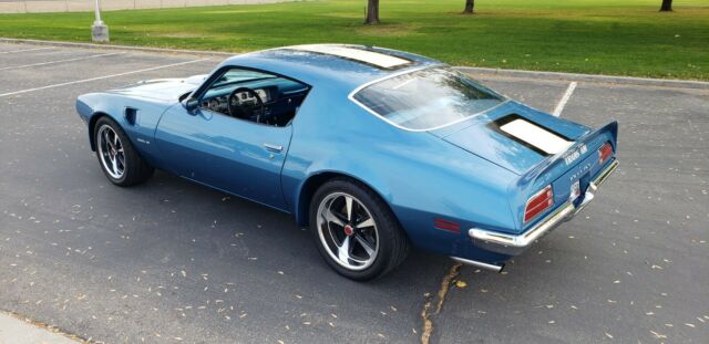 Pontiac Firebird 1970 image number 1