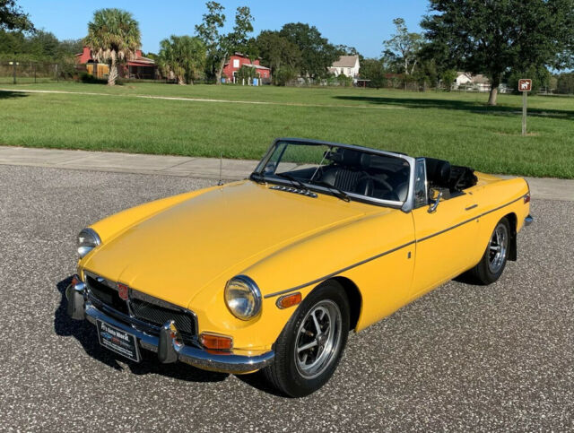 MG MGB 1972 image number 1