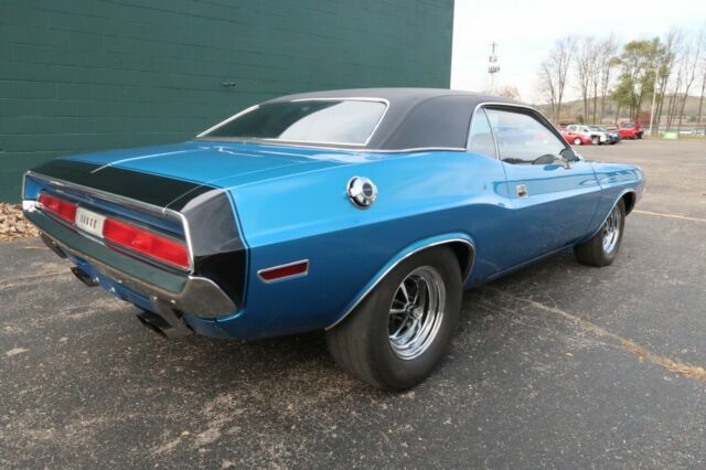 Dodge Challenger 1970 image number 27