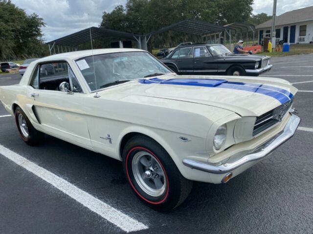 Ford Mustang 1967 image number 35