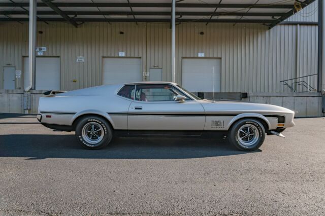 Ford Mustang 1971 image number 1