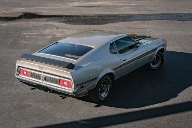 Ford Mustang 1971 image number 2