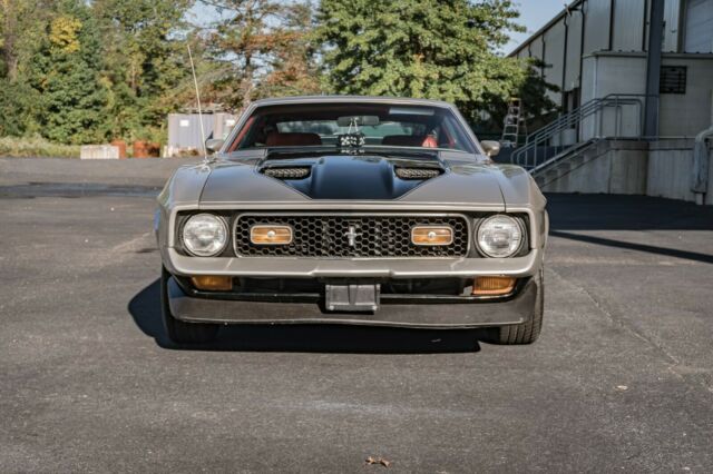 Ford Mustang 1971 image number 25