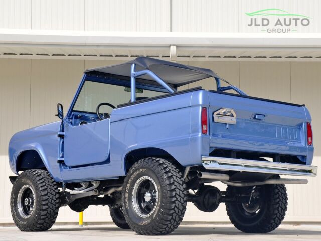 Ford Bronco 1977 image number 1