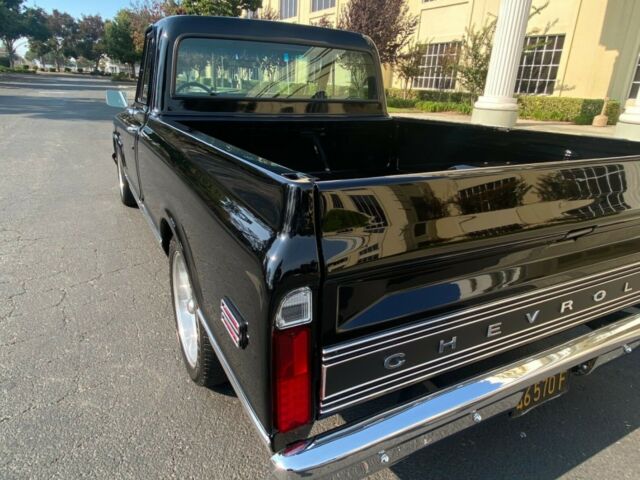 Chevrolet C-10 1970 image number 15