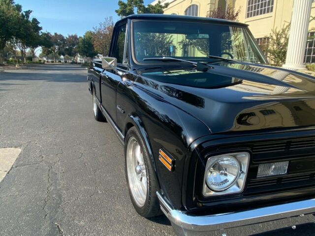 Chevrolet C-10 1970 image number 29