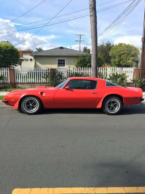 Pontiac Firebird 1975 image number 0