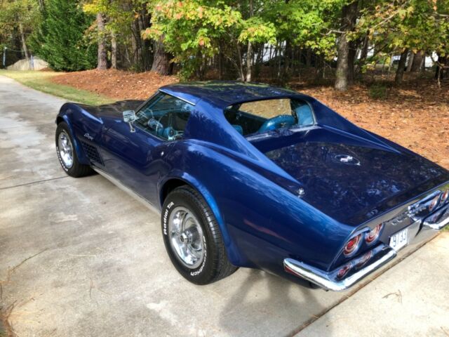 Chevrolet Corvette 1972 image number 28