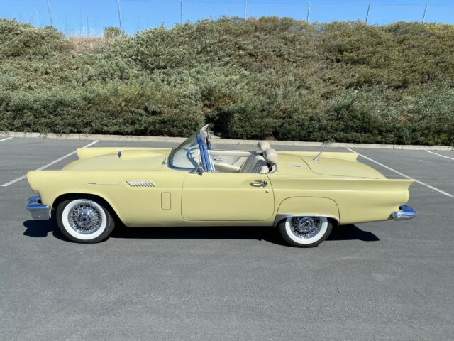 Ford Thunderbird 1957 image number 27