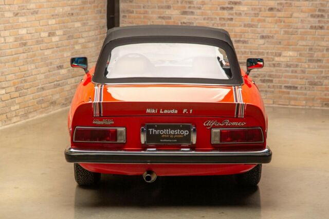 Alfa Romeo Spider 1978 image number 28