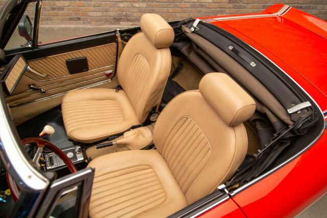 Alfa Romeo Spider 1978 image number 35