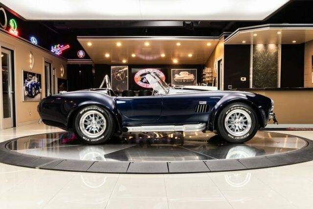 Shelby Cobra 1965 image number 10