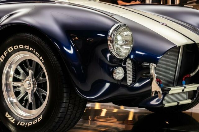 Shelby Cobra 1965 image number 22