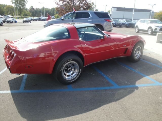 Chevrolet Corvette 1979 image number 4