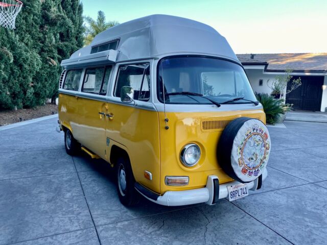 Volkswagen Bus/Vanagon 1971 image number 27