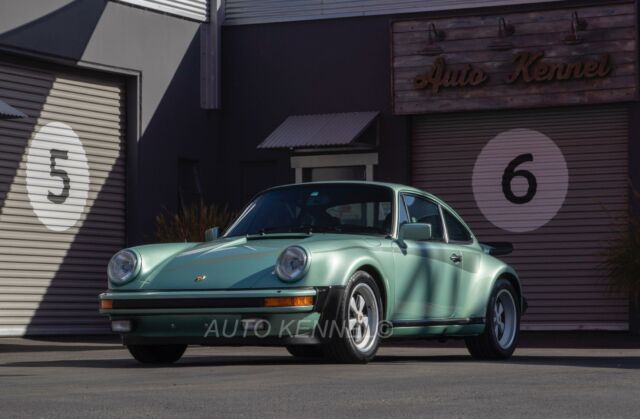 Porsche 930 1977 image number 0