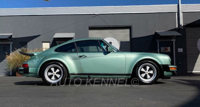 Porsche 930 1977 image number 10