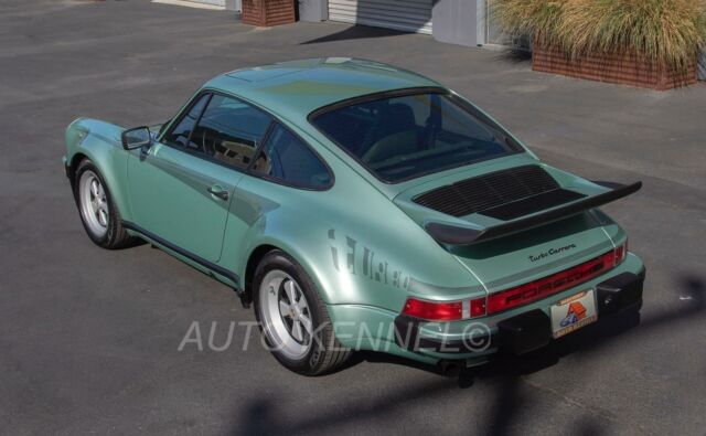 Porsche 930 1977 image number 3