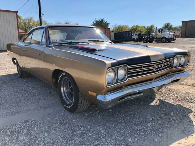 Plymouth Road Runner 1969 image number 27