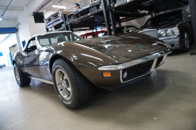 Chevrolet Corvette 427/390HP V8 Convertible 1969 image number 30