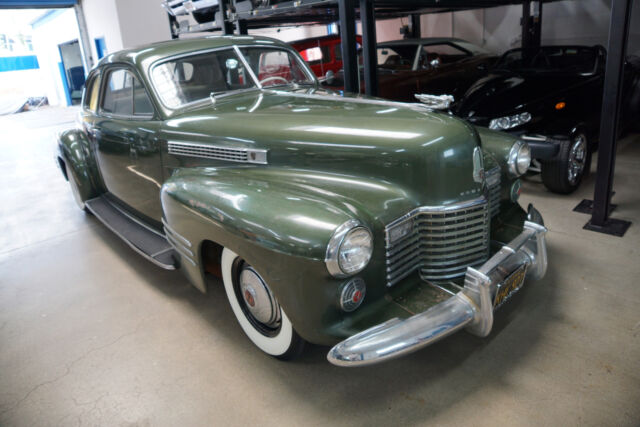 Cadillac Series 62 2 Door Hardtop 1941 image number 7