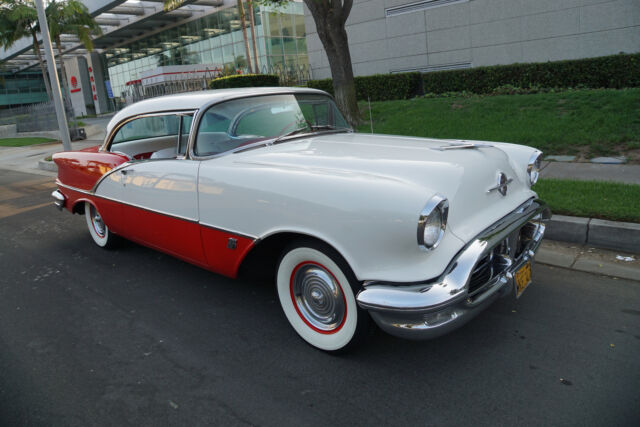 Oldsmobile 88 2 Door Hardtop 324 V8 1956 image number 29