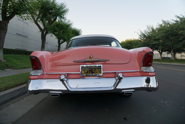 Lincoln Capri 2 Door 341/225HP V8 Hardtop 1955 image number 12