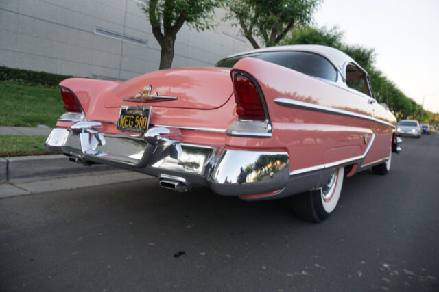 Lincoln Capri 2 Door 341/225HP V8 Hardtop 1955 image number 20