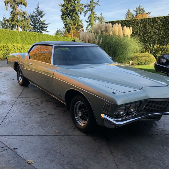 Buick Riviera 1972 image number 3