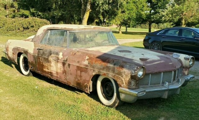 Lincoln Continental 1957 image number 0