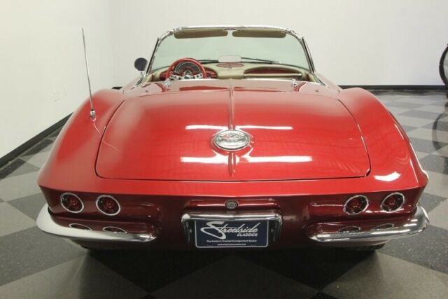 Chevrolet Corvette 1962 image number 35